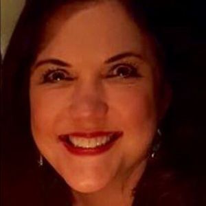 Meet your Posher, Gina